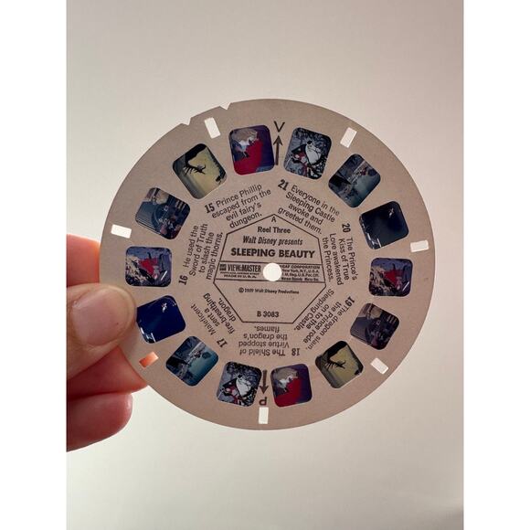 Old Disney Sleeping Beauty Viewmaster 3 Disc Set with Book - Picture 6 of 9